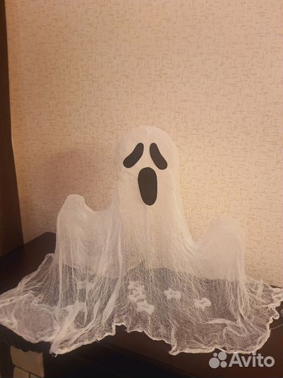 Приведение для Хэллоуин