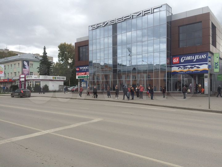 Торговая площадь, 220 м²