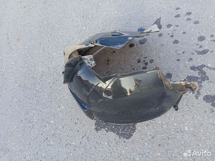 Локер передний правый Renault Duster