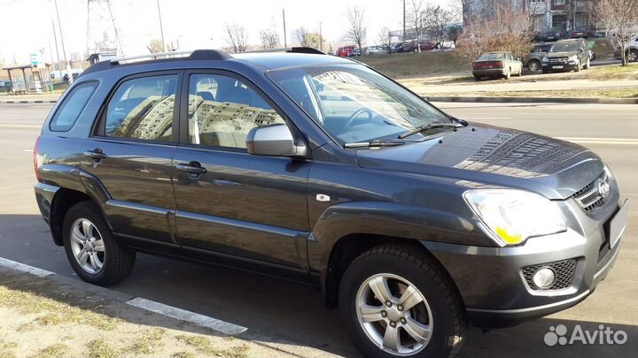 Kia Sportage 2.0 AT, 2008, 90 100 км