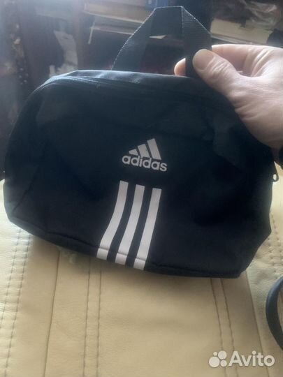 Сумка Adidas для авто и документов