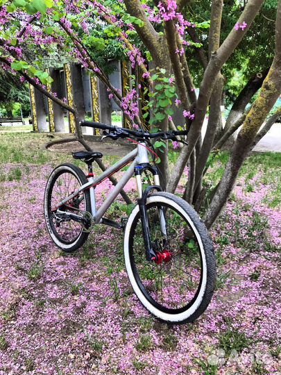 Dirt Merida Hardy Pro team 2013