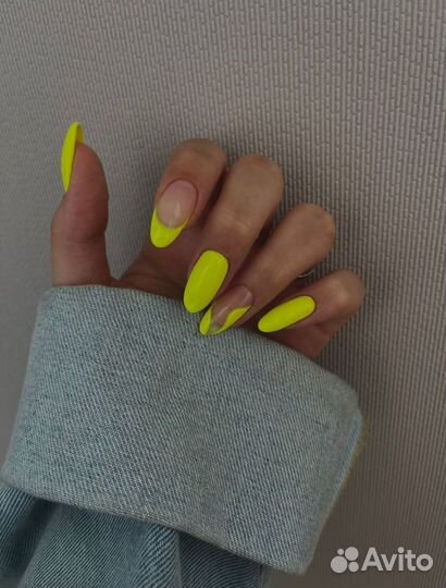 Наращивание ногтей