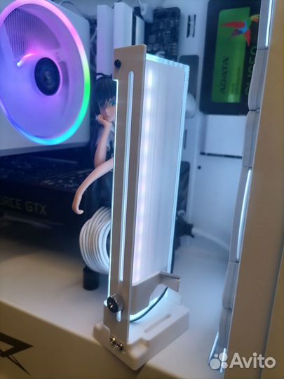 Держатель для видеокарты