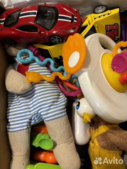 Пакет детских вещей,обуви и игрушек для Яны