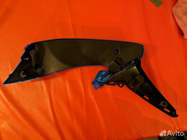 Пластик, левая сторона, Suzuki GSX-S1000