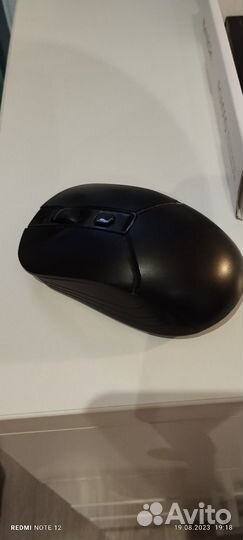 Клавиатура и мышь беспроводные