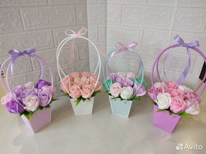 Корзинки, букет из мыльных роз