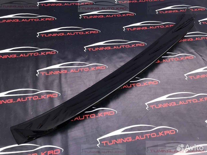 Спойлер Toyota Land Cruiser 200 Q1364