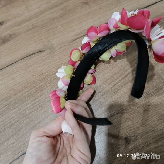 Ободок с цветами