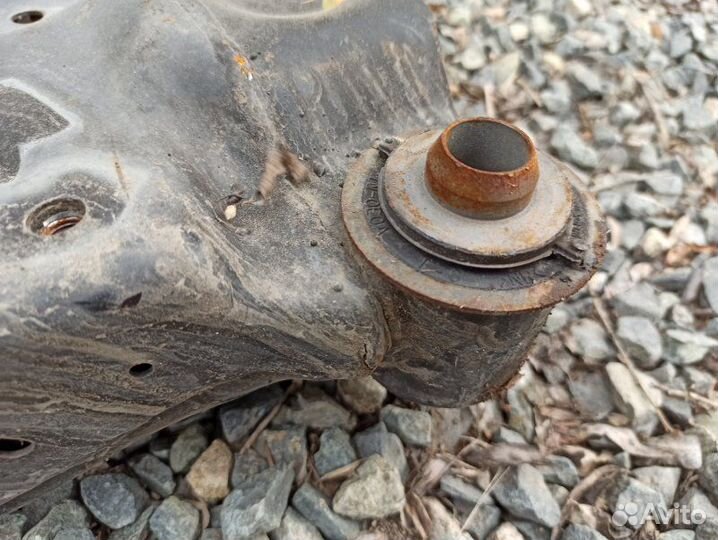 Балка подвески передняя Nissan Teana L33 QR25DE