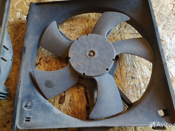 Вентилятор радиатора двигателя Ниссан примера P11