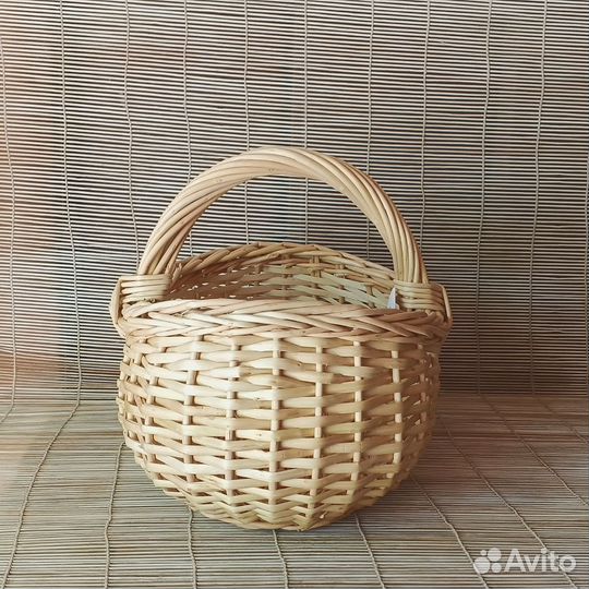 Плетеная корзина