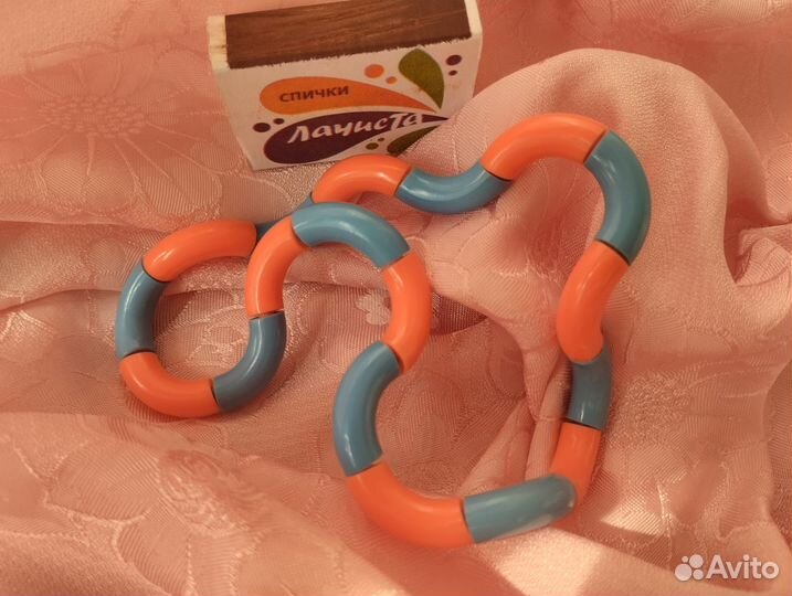 Игрушка тренажер - змейка