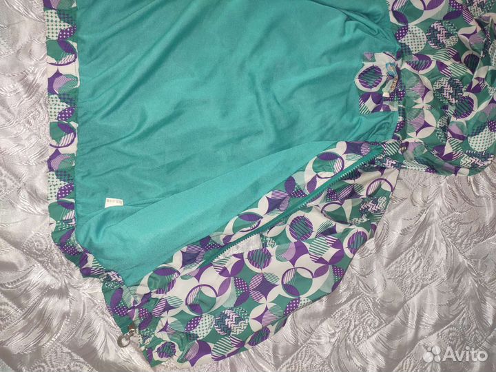 Ветровка для девочки