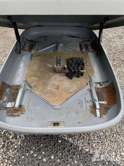 Автобокс на крышу автомобиля