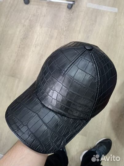 Кепки Бейсболки из кожи крокодила