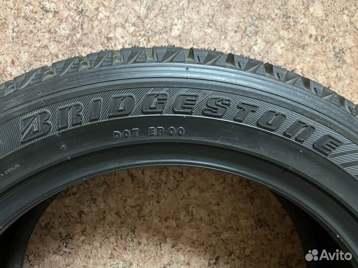 Bridgestone Blizzak DM-Z3 225/55 R18 97Q