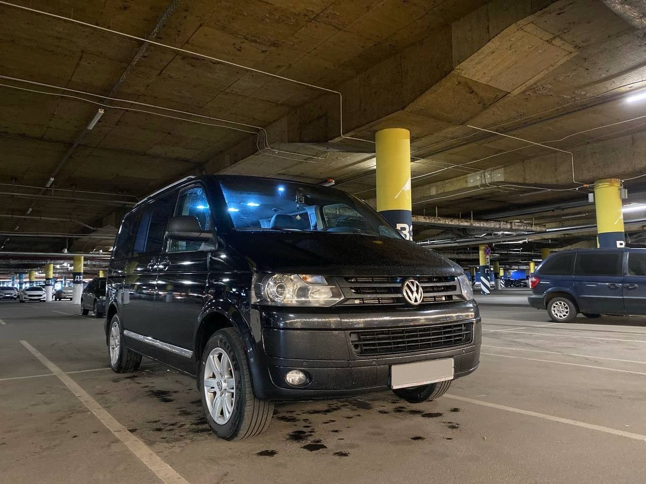 Volkswagen Caravelle: фото владельца