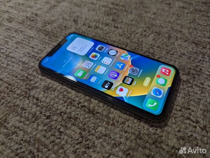 Телефон iPhone X(10) 88 акб