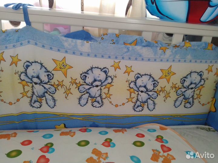 Бортики в кроватку