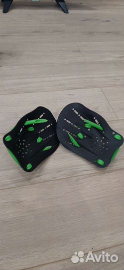 Лопатки для плавания mad wave