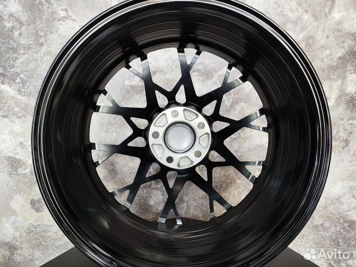 Диск HRE FF10 5X100 R16 d73,1 Polo Rapid