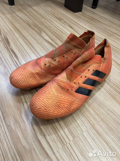 Футбольные бутсы Adidas nemeziz 10us