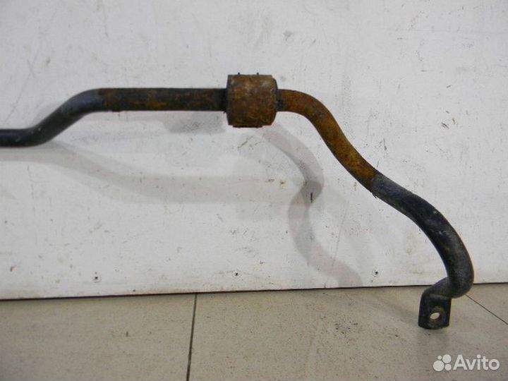 Стабилизатор задний