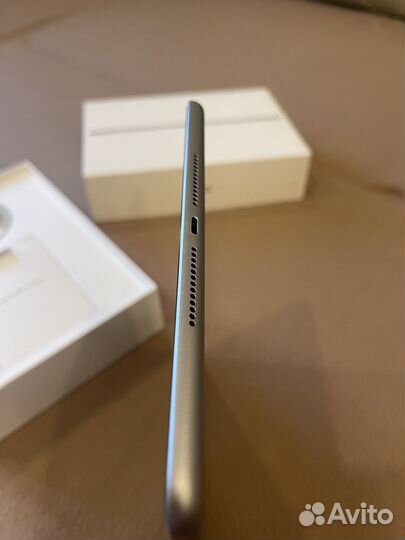 iPad (6th Generation) Wi-Fi