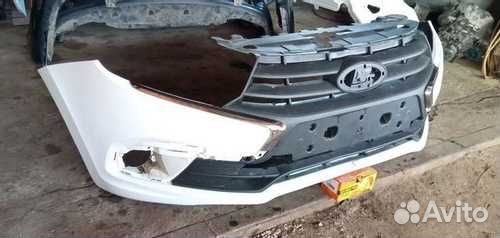 Накладка крышки багажника duster