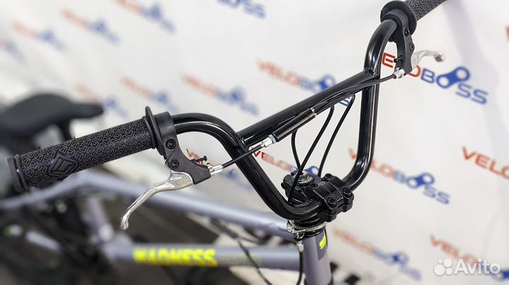 Велосипед трюковой Stark Madness BMX 2