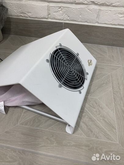 Пылесос для маникюра