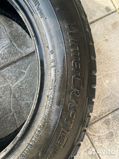 Kumho WinterCraft SUV Ice WS31 205/60 R16 92T