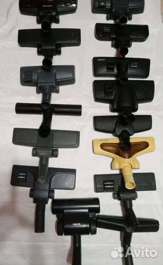 Шланг и щетки для пылесоса