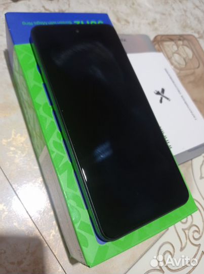 Infinix Smart 8, 4/128 ГБ