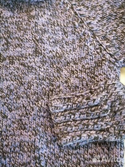 Свитера женские