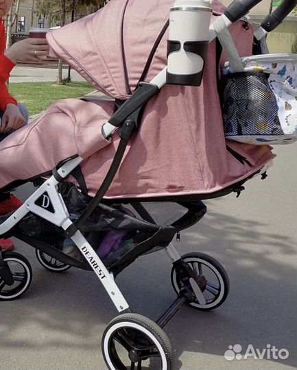Прогулочная коляска Dearest 819+