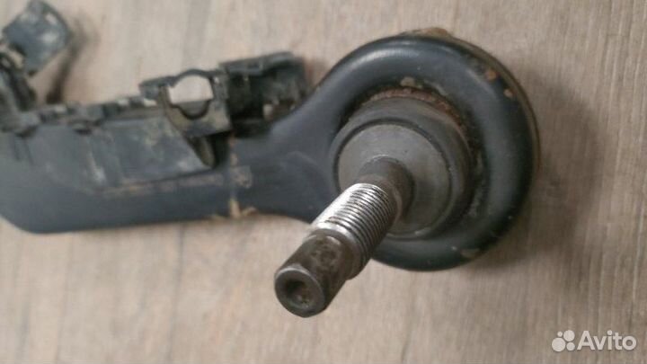 Рычаг подвески задний левый Bmw X5 E53 3.0D M57