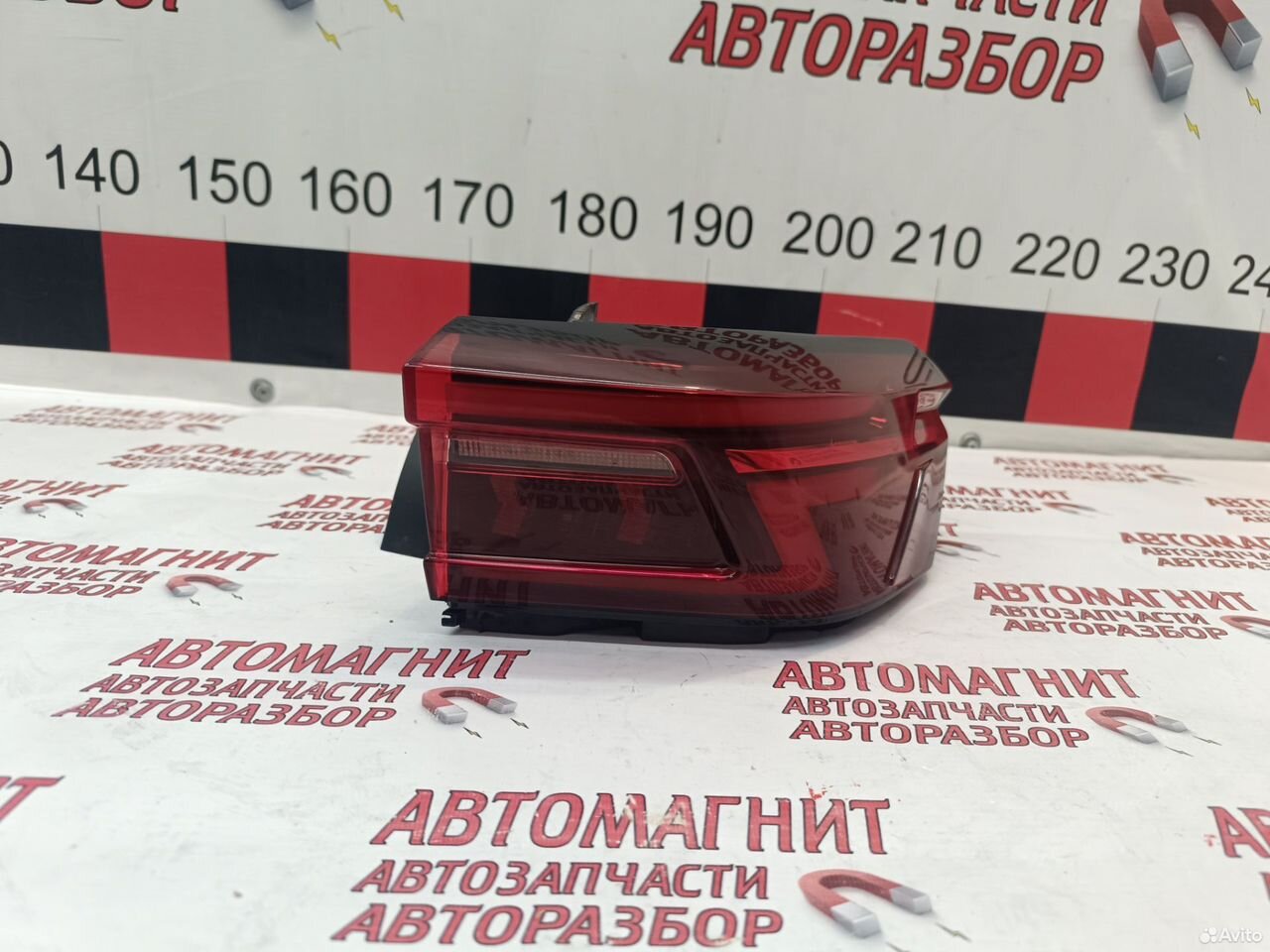 Фонарь задний правый Faw Bestune T99