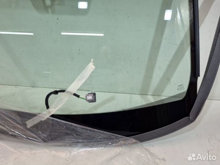 Стекло лобовое Toyota Rav4 50 2019