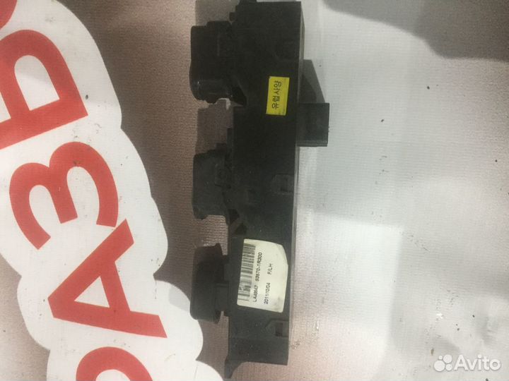 Блок кнопок стеклоподьемника hyundai solaris