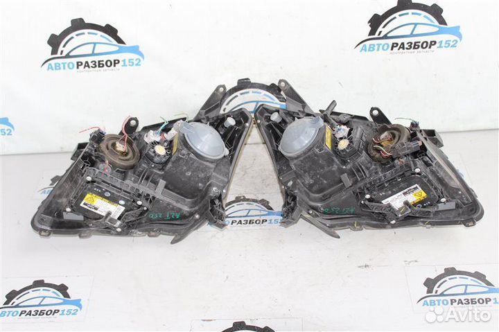 Фары Toyota Avensis AZT250 1azfse 2002-2007