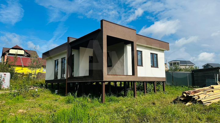 Дом 107 м² на участке 7,1 сот.