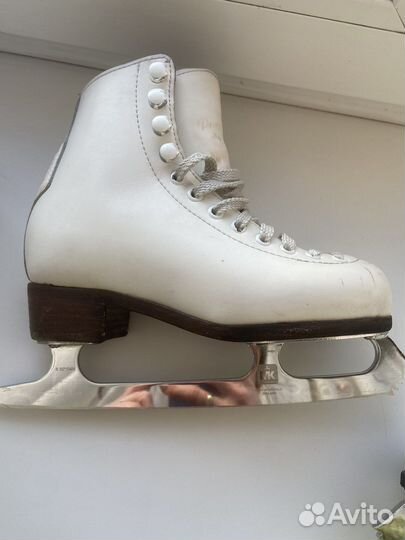 Фигурные коньки wifa 32 LL