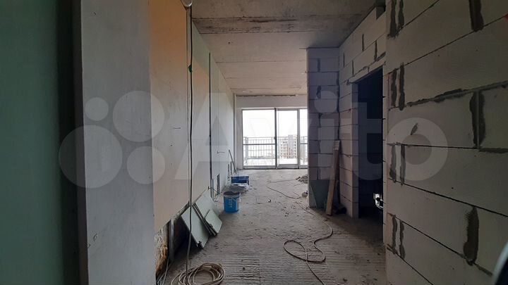 2-к. квартира, 67 м², 8/9 эт.