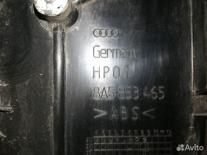 Рамка под номер Audi 80