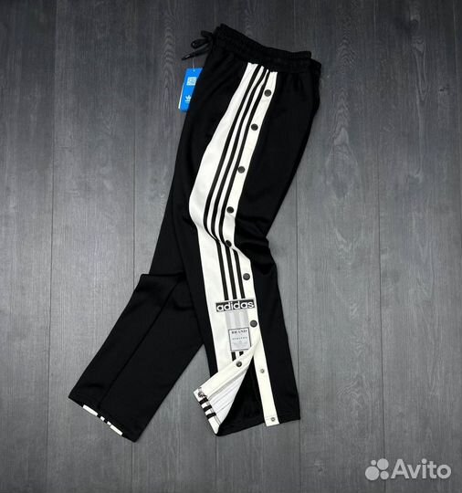 Спортивные штаны adidas adibreak