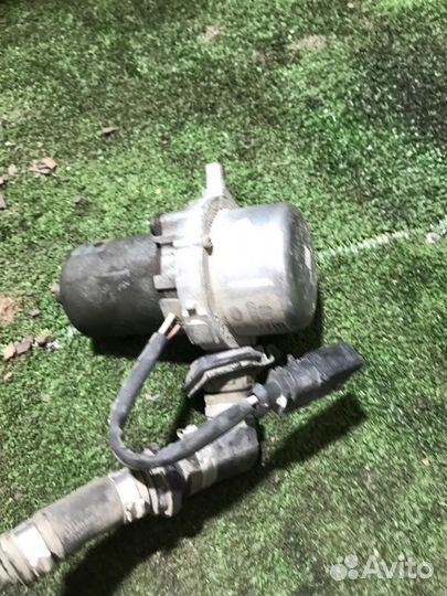 Электро вакуумный насос тормозной системы Audi A8