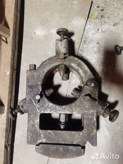 Люнет неподвижный на станок 16к20,лт-10, 1м63